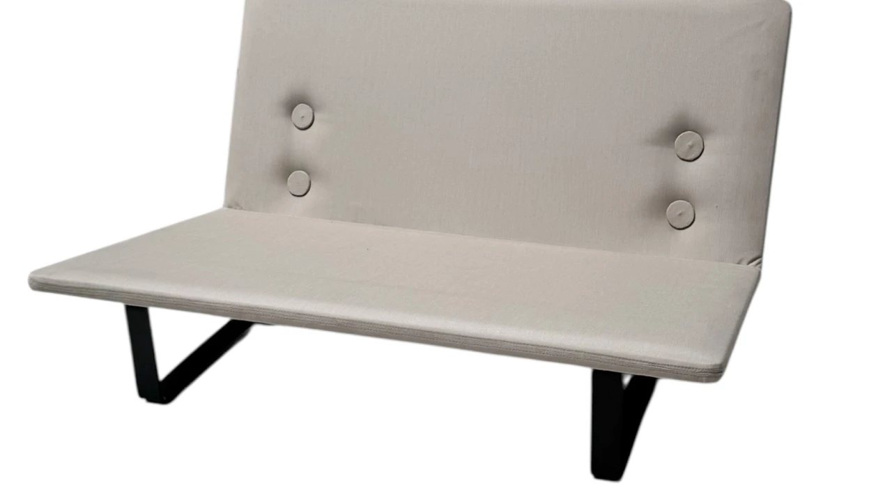 Mid-Century Modern C683 Two-Seater Sofa by Kho Liang Le for Artifort, 1968